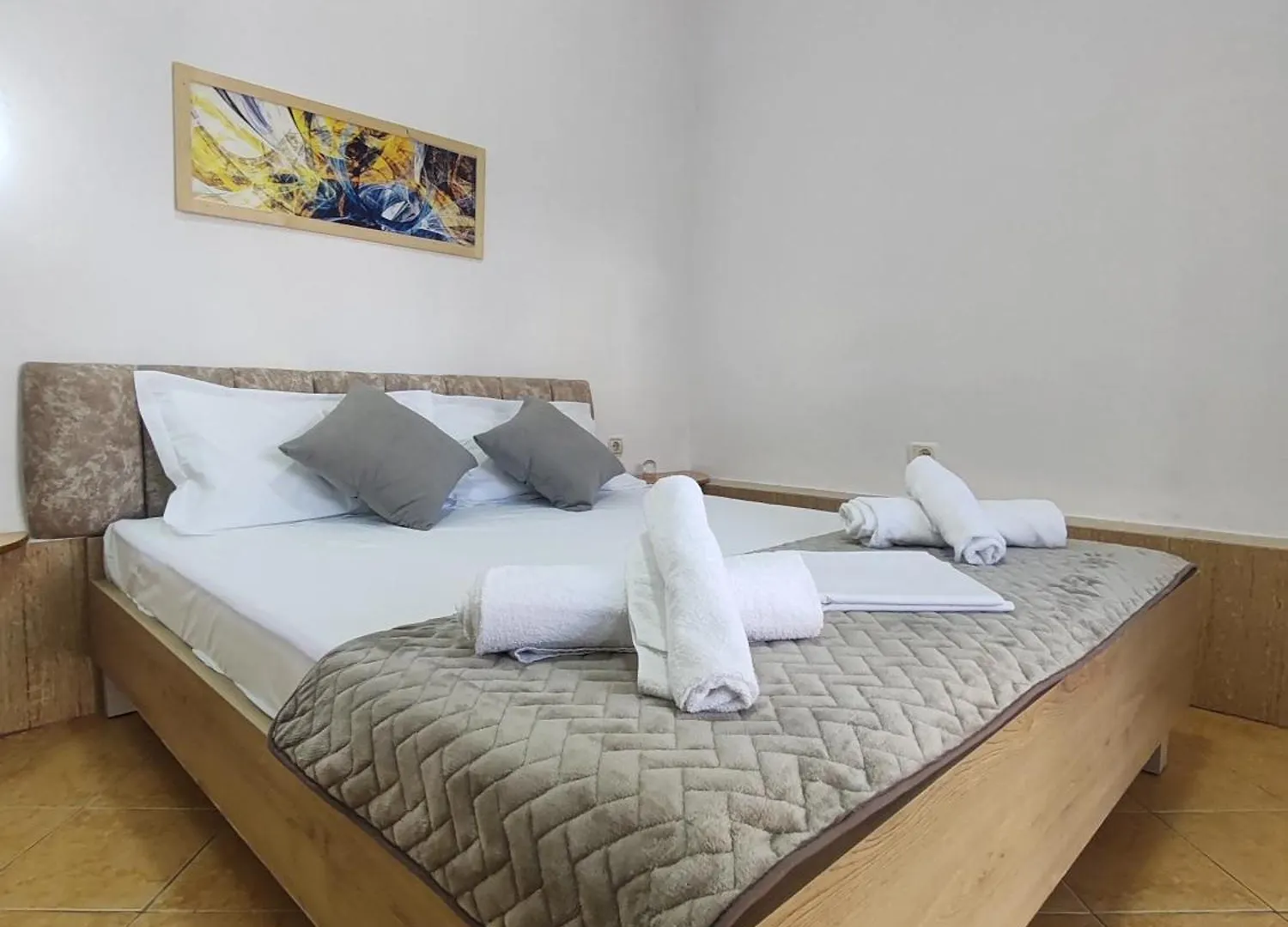 Vangert Studio Apartment Berat