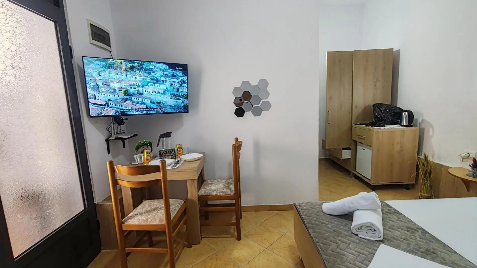 Vangert Studio Apartment Berat